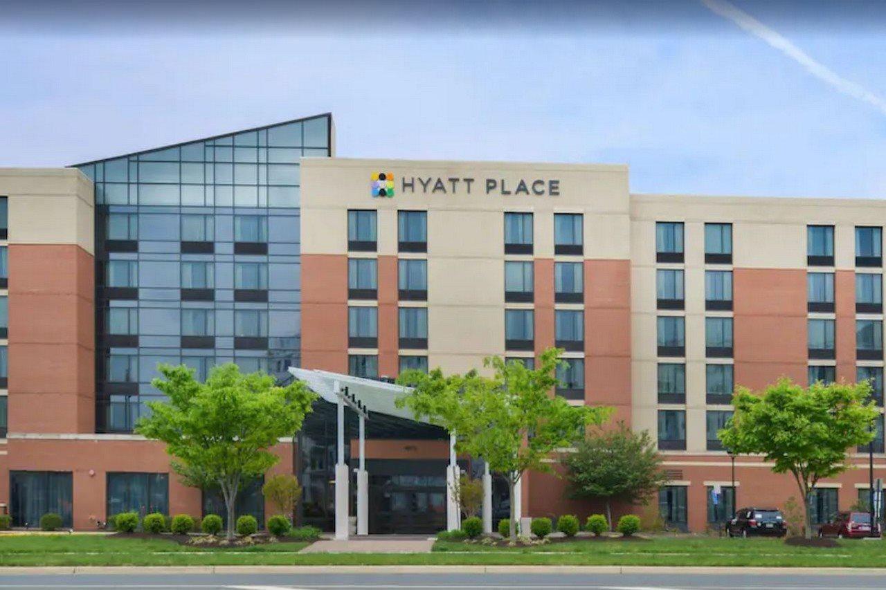 Hyatt Place Herndon Dulles Airport - East Exterior photo