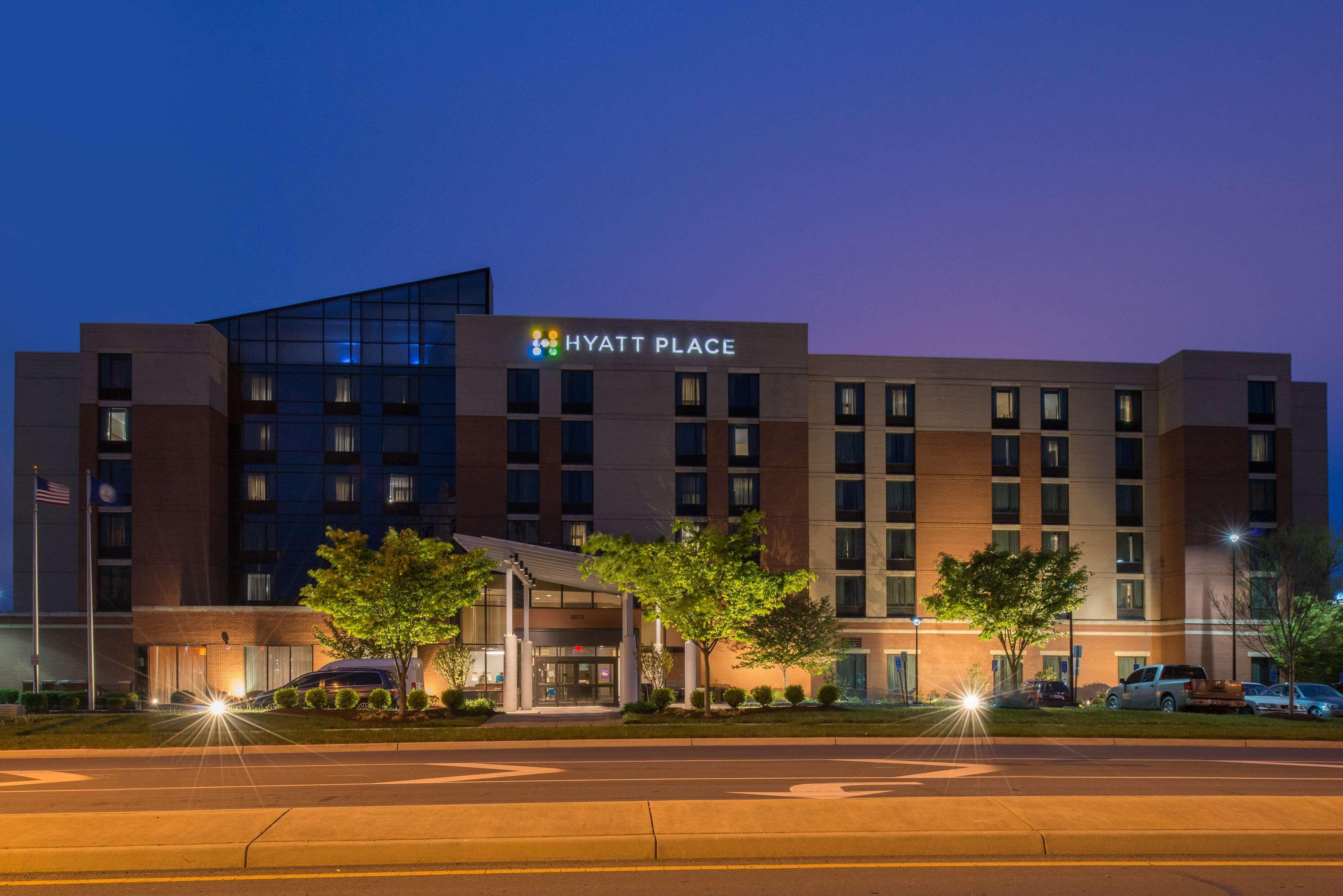 Hyatt Place Herndon Dulles Airport - East Exterior photo
