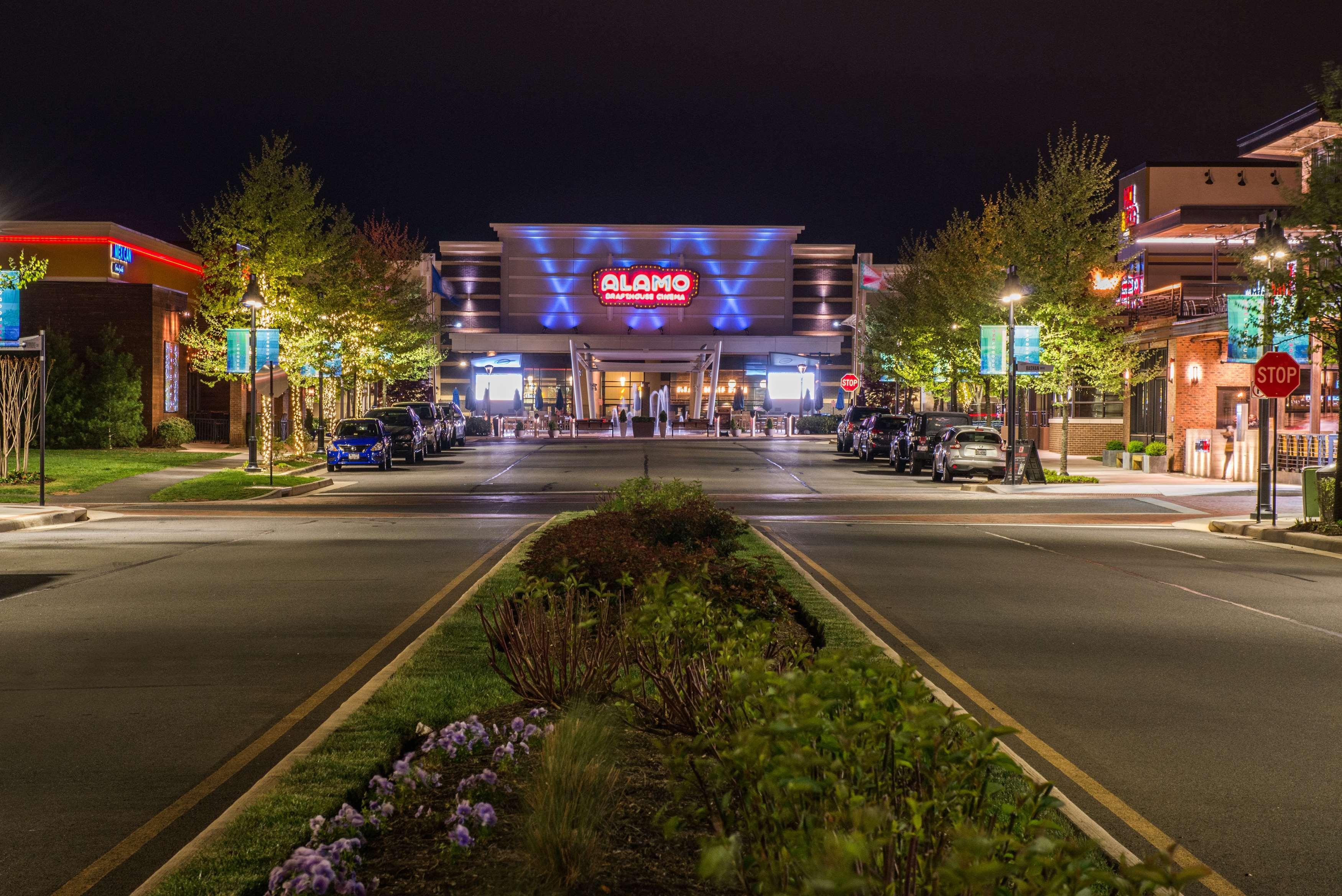 Hyatt Place Herndon Dulles Airport - East Exterior photo